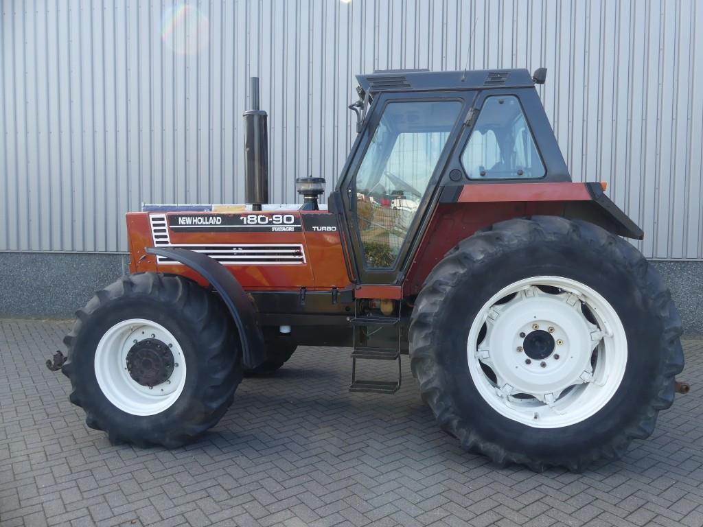 Fiat New Holland 180-90 4WD - טרקטור חקלאי: תמונה 4 Fiat New Holland 180-90 4WD - טרקטור חקלאי: תמונה 4