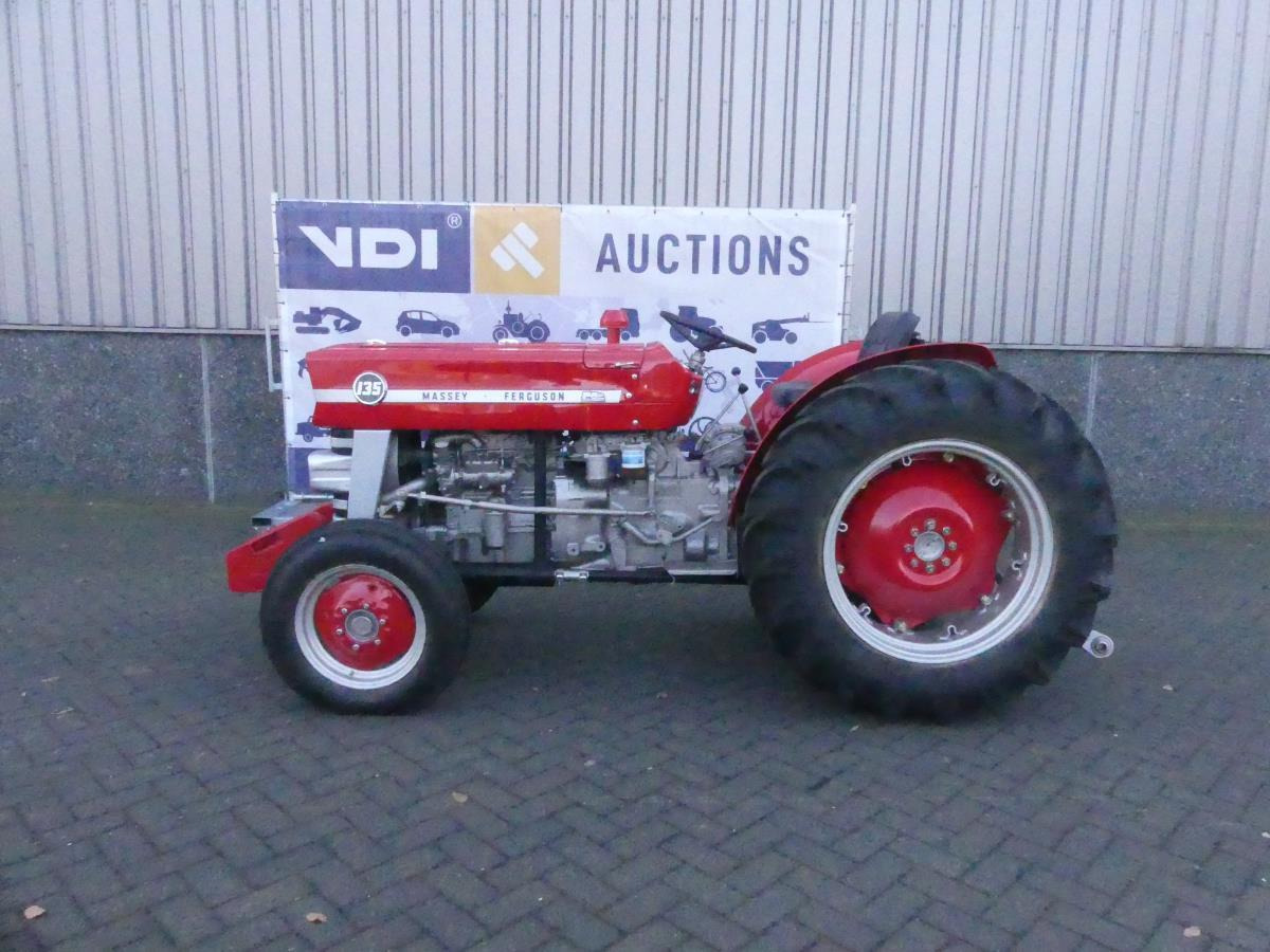Massey-Ferguson 135 Vinyard - טרקטור חקלאי: תמונה 3 Massey-Ferguson 135 Vinyard - טרקטור חקלאי: תמונה 3