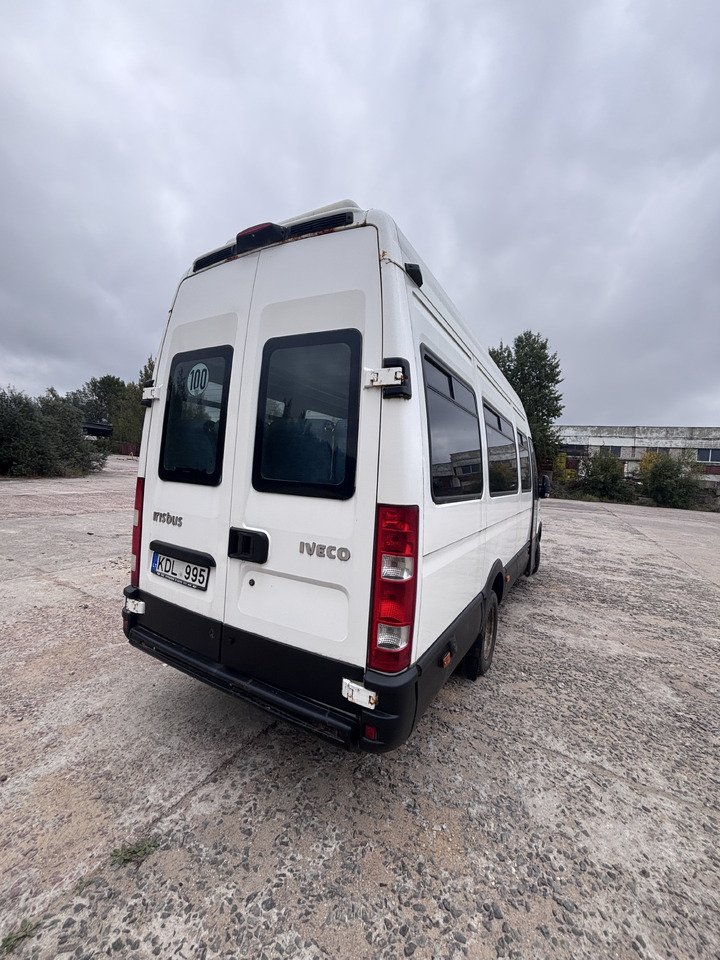 IVECO Daily - מיניבוס, כלי רכב מסחרי לנוסעים: תמונה 5 IVECO Daily - מיניבוס, כלי רכב מסחרי לנוסעים: תמונה 5