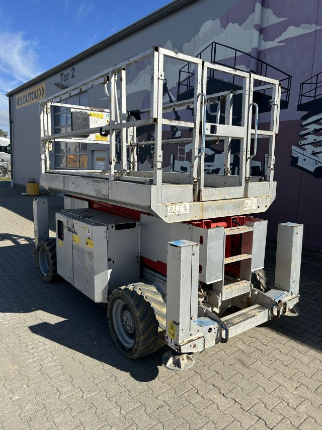 GENIE GS3369RT - מעלית מספריים: תמונה 3 GENIE GS3369RT - מעלית מספריים: תמונה 3