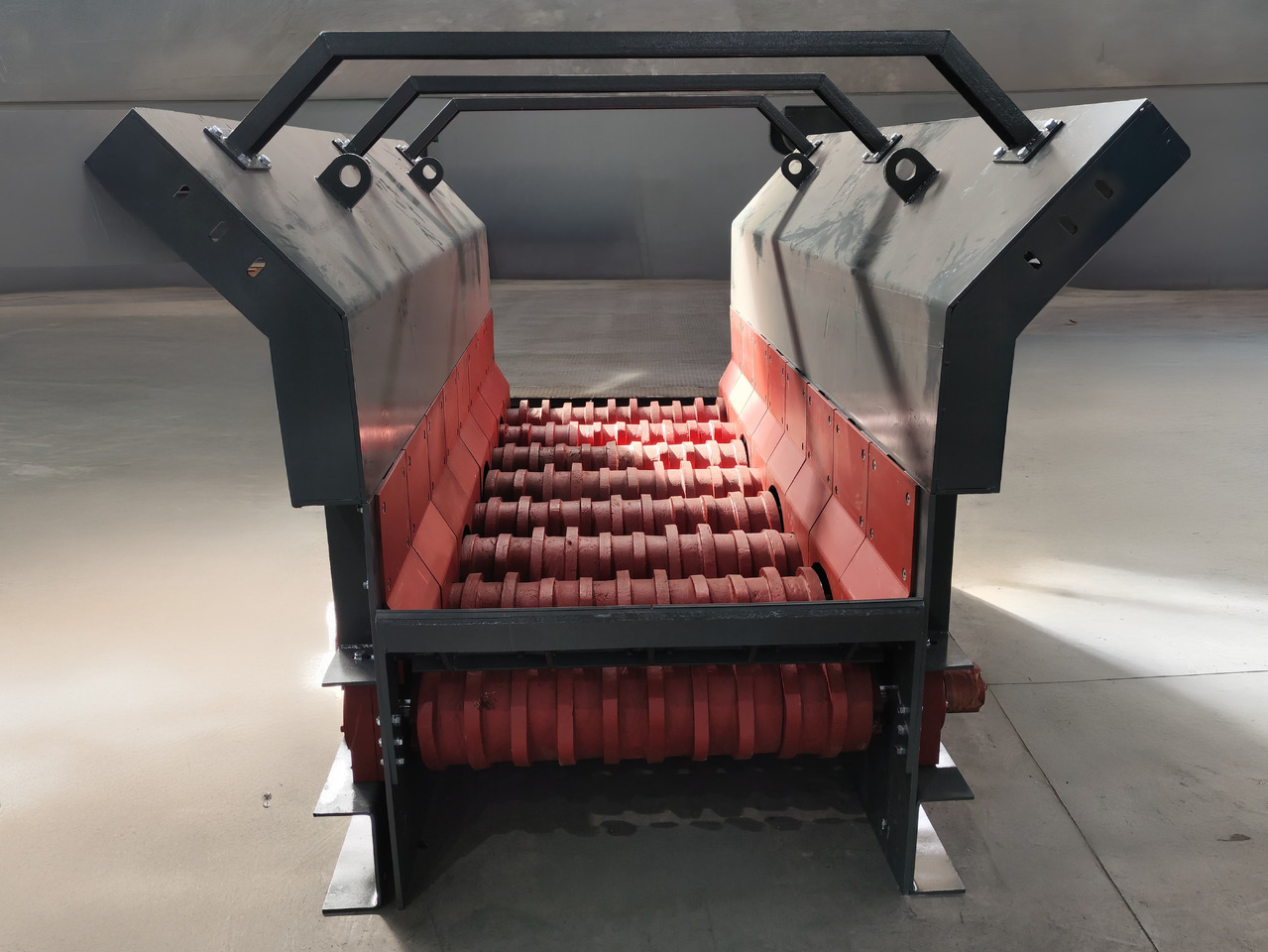 CONSTMACH High-Performance Wobbler Feeder for Continuous Material Flow | Industrial-Grade Feeder System - מכונת כרייה: תמונה 3 CONSTMACH High-Performance Wobbler Feeder for Continuous Material Flow | Industrial-Grade Feeder System - מכונת כרייה: תמונה 3