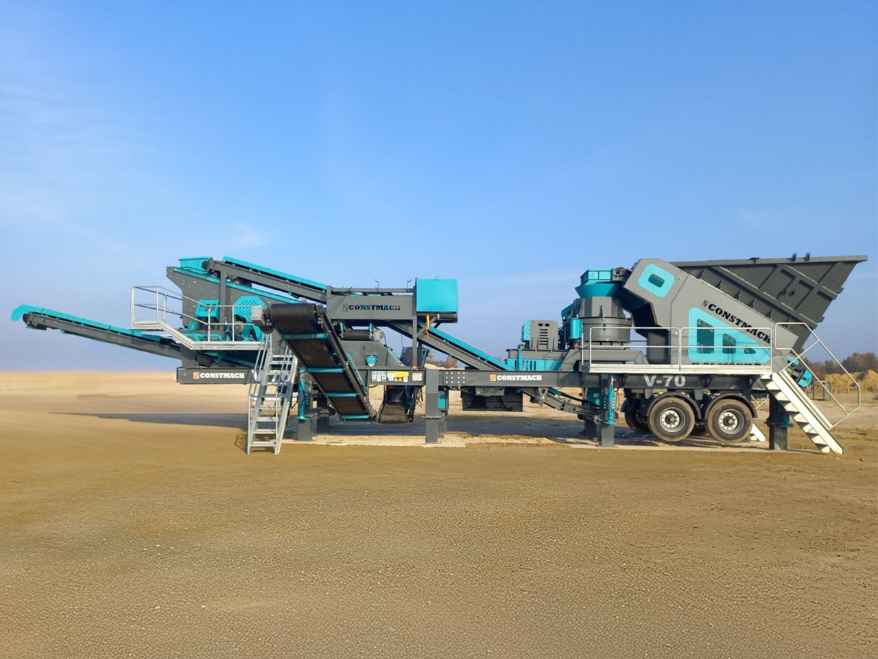 Constmach 100-150 Ton Capacity Mobile Vertical Shaft Impact Crusher - מגרסה ניידת: תמונה 1 Constmach 100-150 Ton Capacity Mobile Vertical Shaft Impact Crusher - מגרסה ניידת: תמונה 1