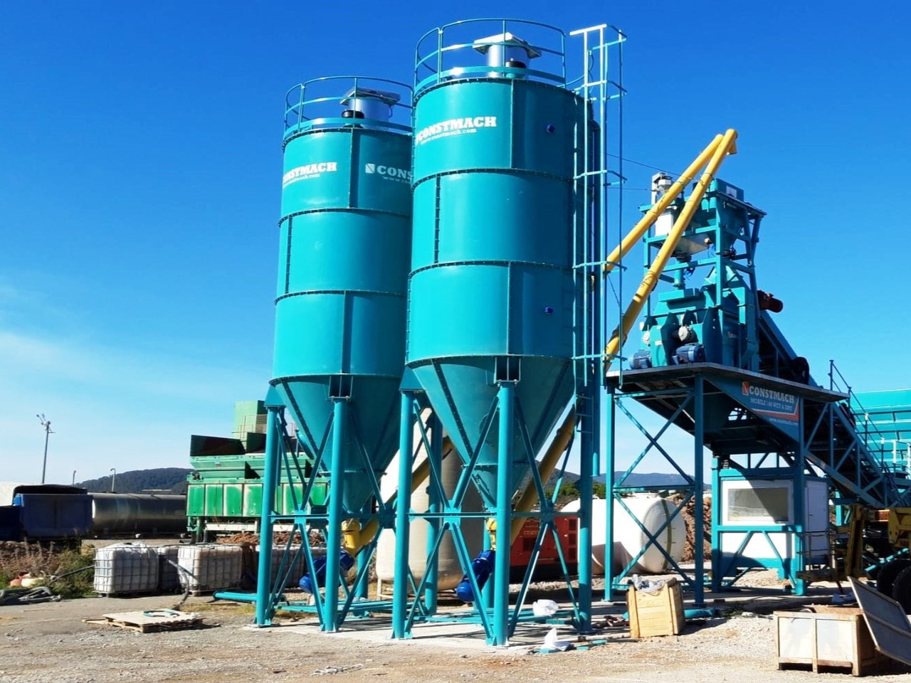 Constmach 50 Ton Capacity Cement Silo - סילו מלט: תמונה 1 Constmach 50 Ton Capacity Cement Silo - סילו מלט: תמונה 1