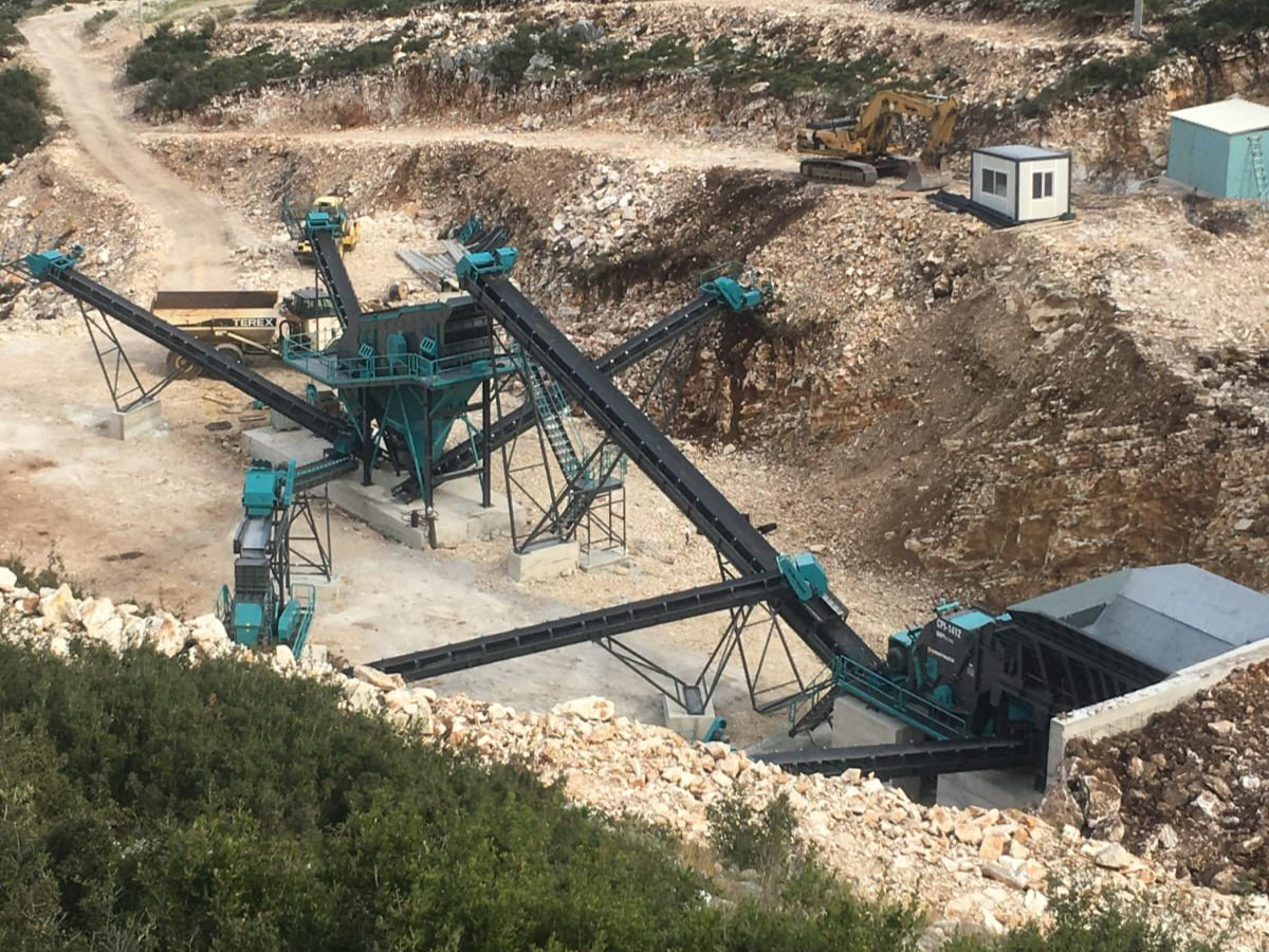 Constmach Stationary Basalt Stone Crushing Plant 250-300 Tph - מגרסה: תמונה 4 Constmach Stationary Basalt Stone Crushing Plant 250-300 Tph - מגרסה: תמונה 4