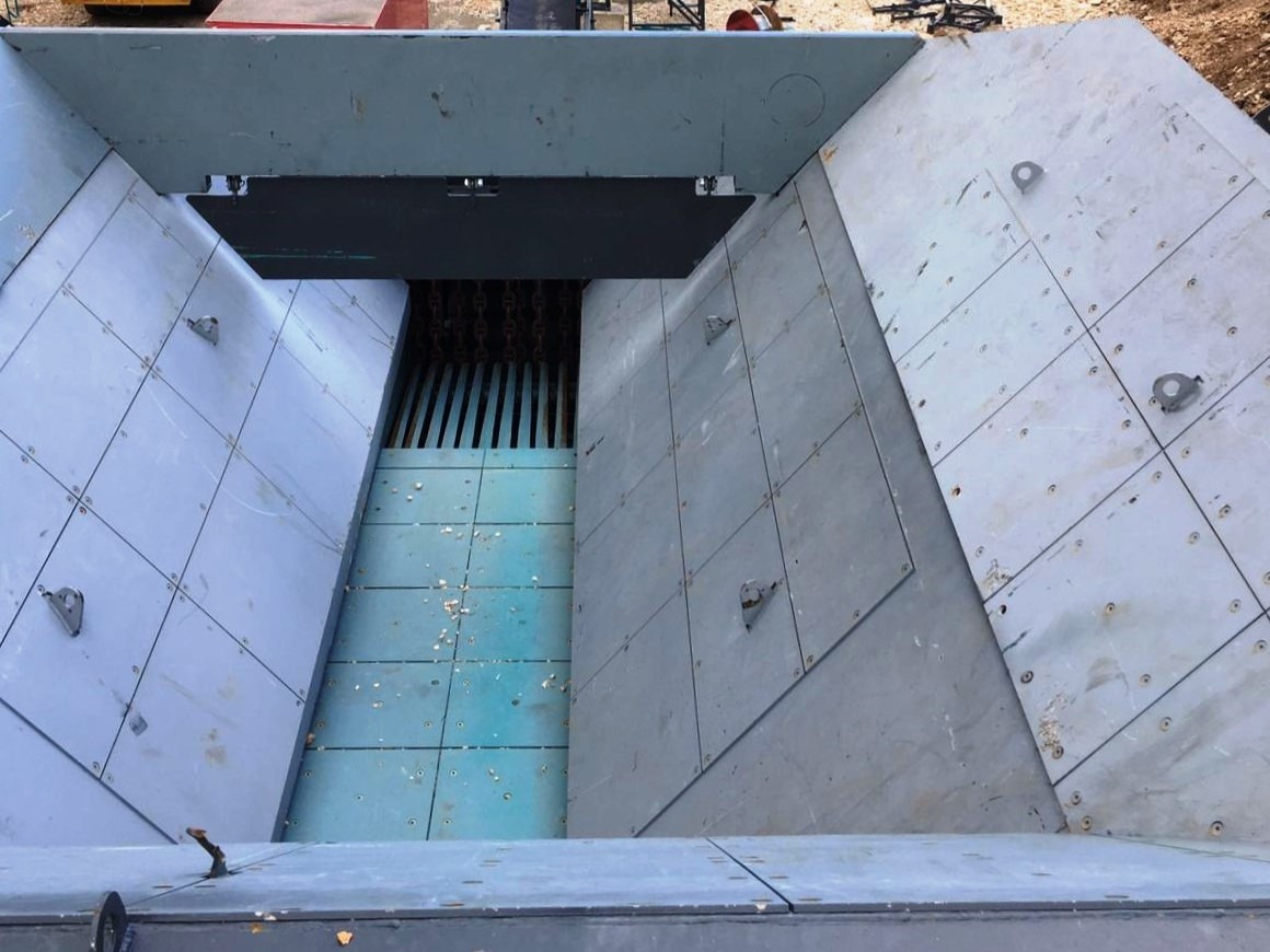 Constmach Vibrationsförderer mit Kapazitäten von 80 bis 500 Tonnen - מכונת כרייה: תמונה 4 Constmach Vibrationsförderer mit Kapazitäten von 80 bis 500 Tonnen - מכונת כרייה: תמונה 4