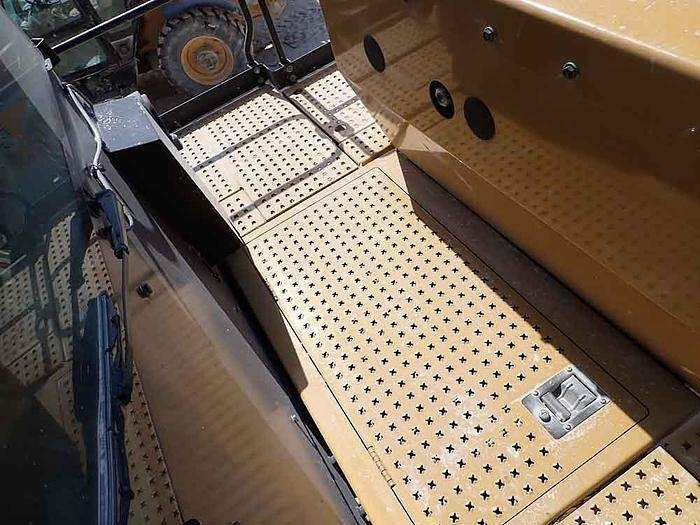 מעמיס גלגלים CAT 988K: תמונה 31