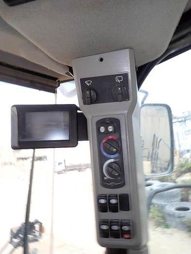 מעמיס גלגלים CAT 988K: תמונה 14