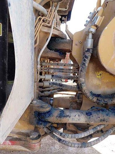 מעמיס גלגלים CAT 988K: תמונה 37