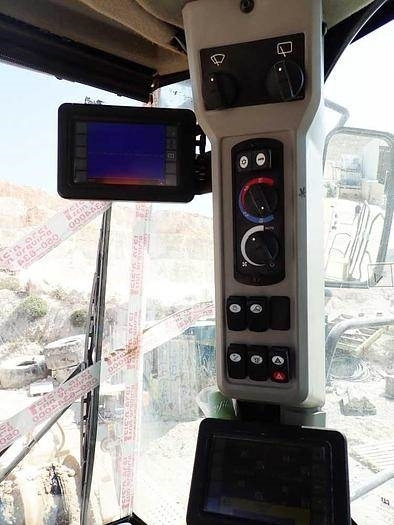 מעמיס גלגלים CAT 988K: תמונה 20