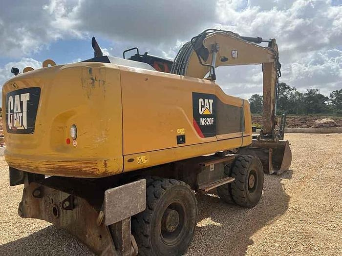 CAT M320F - מחפר גלגלים: תמונה 2 CAT M320F - מחפר גלגלים: תמונה 2