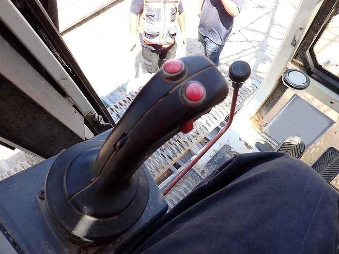 הַחכָּרָה Liebherr HS885HD  Liebherr HS885HD: תמונה 13