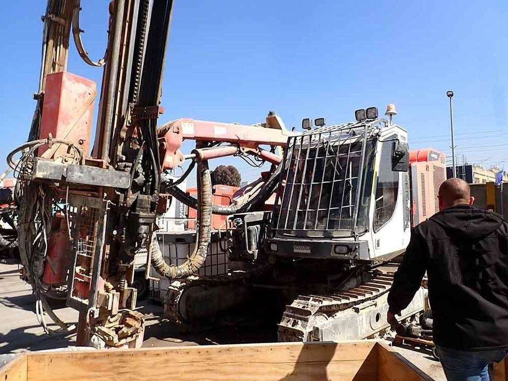 Sandvik DX800 - אסדת קידוח: תמונה 2 Sandvik DX800 - אסדת קידוח: תמונה 2