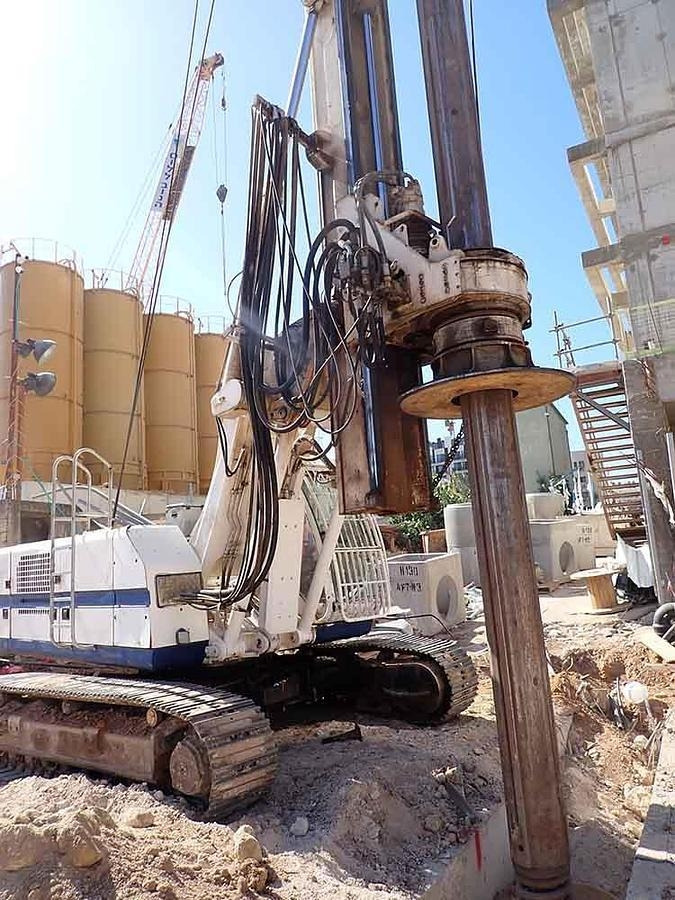 Soilmec SR30 - אסדת קידוח: תמונה 1 Soilmec SR30 - אסדת קידוח: תמונה 1