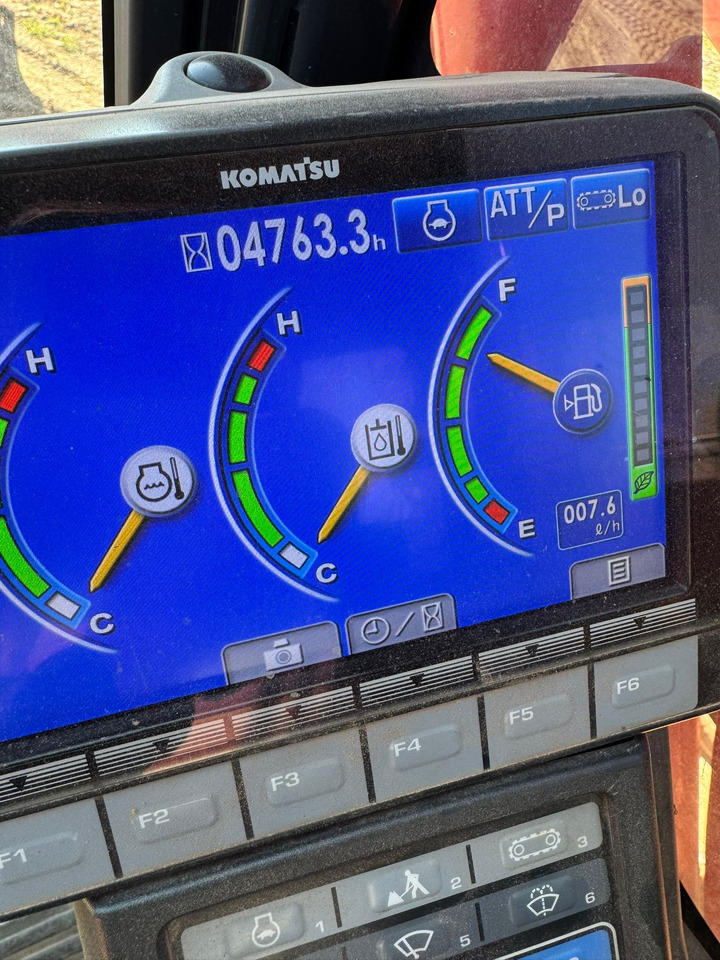 KOMATSU PC 228 USCL-10 - מחפר סורק: תמונה 2 KOMATSU PC 228 USCL-10 - מחפר סורק: תמונה 2