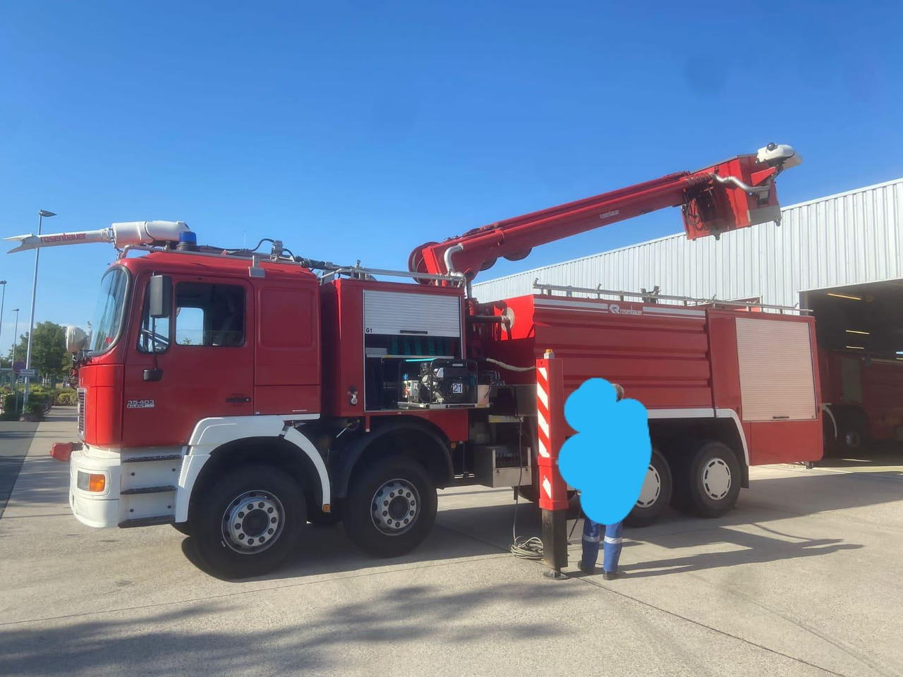 MAN 35.403 - משאית אש: תמונה 2 MAN 35.403 - משאית אש: תמונה 2