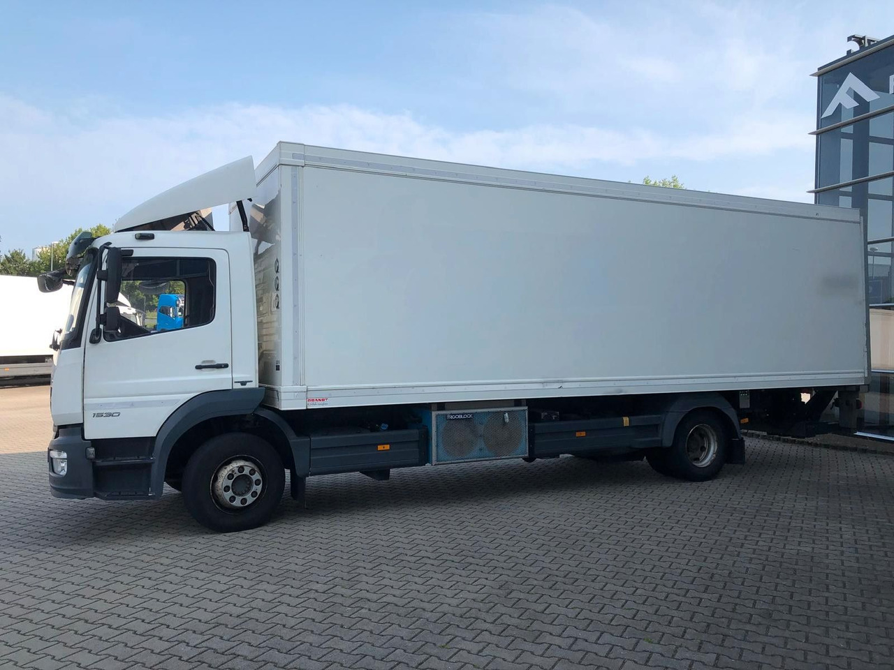 Mercedes-Benz Atego 1530 Frigoblock*3 Verdampfer+Trennwände - משאית קירור: תמונה 3 Mercedes-Benz Atego 1530 Frigoblock*3 Verdampfer+Trennwände - משאית קירור: תמונה 3