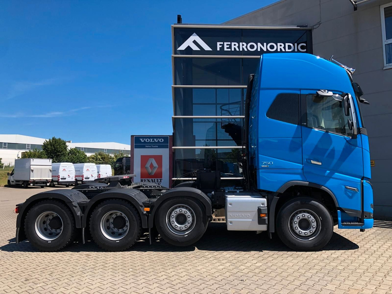 Volvo FH16 750 XL 8x4 Tridem*100T*Kriechgänge*Retarder Volvo FH16 750 XL 8x4 Tridem*100T*Kriechgänge*Retarder - יחידת טרקטור: תמונה 5 Volvo FH16 750 XL 8x4 Tridem*100T*Kriechgänge*Retarder Volvo FH16 750 XL 8x4 Tridem*100T*Kriechgänge*Retarder - יחידת טרקטור: תמונה 5