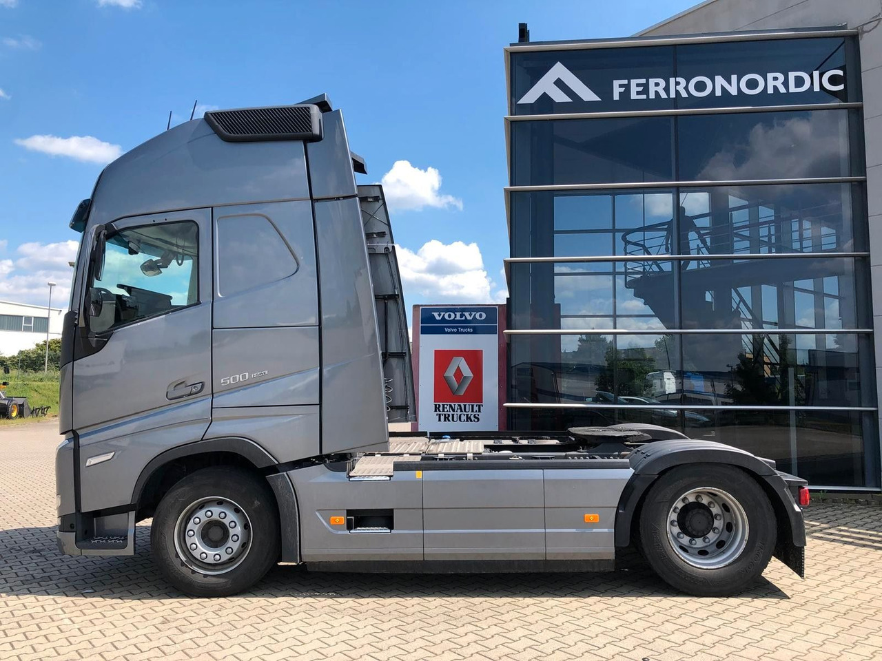 Volvo FH500 XL*TurboComp*2Tanks*Standklima*Navi*VDS - יחידת טרקטור: תמונה 5 Volvo FH500 XL*TurboComp*2Tanks*Standklima*Navi*VDS - יחידת טרקטור: תמונה 5