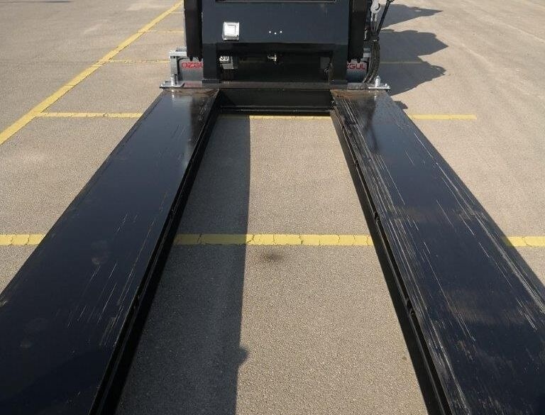 Özgül LOW LOADER LOVBED - סמיטריילר עם מטען נמוך: תמונה 4 Özgül LOW LOADER LOVBED - סמיטריילר עם מטען נמוך: תמונה 4