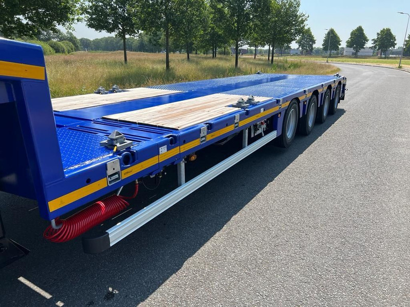 Faymonville MAX 110-Z-4AA-9.30-U - סמיטריילר עם מטען נמוך: תמונה 3 Faymonville MAX 110-Z-4AA-9.30-U - סמיטריילר עם מטען נמוך: תמונה 3