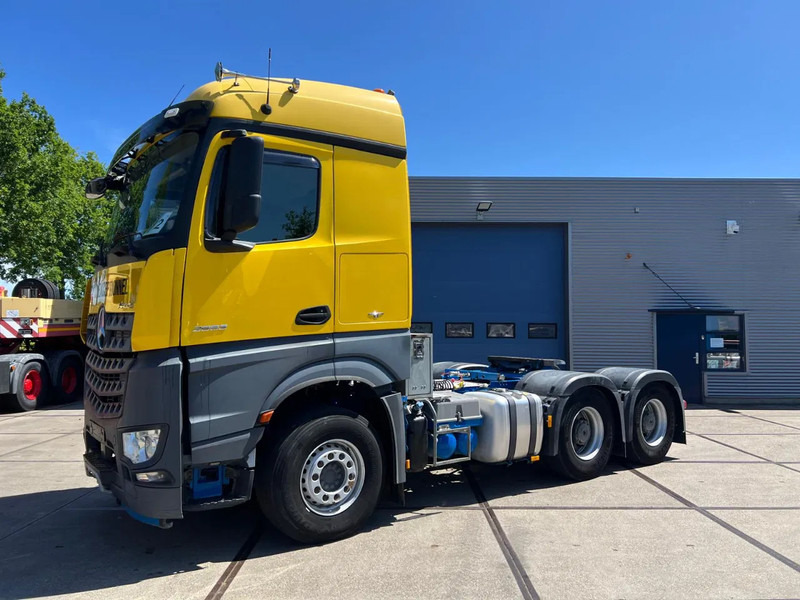 Mercedes-Benz Arocs 2663 6x4 - יחידת טרקטור: תמונה 1 Mercedes-Benz Arocs 2663 6x4 - יחידת טרקטור: תמונה 1