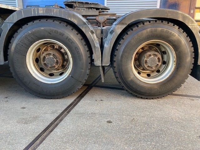 Volvo FH 16.750 8x4/4 - יחידת טרקטור: תמונה 4 Volvo FH 16.750 8x4/4 - יחידת טרקטור: תמונה 4