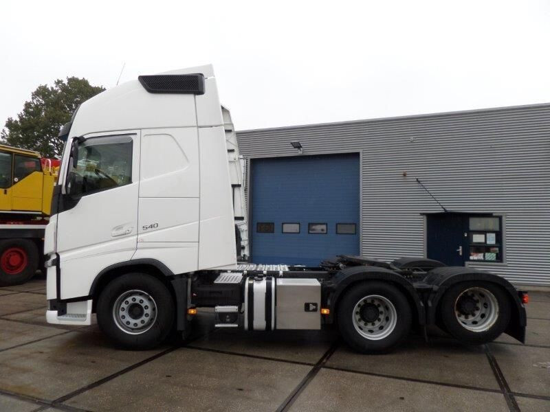Volvo FH 540 6x2 - יחידת טרקטור: תמונה 2 Volvo FH 540 6x2 - יחידת טרקטור: תמונה 2