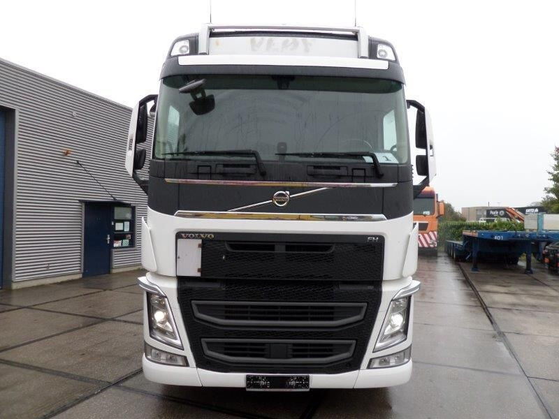 Volvo FH 540 6x2 - יחידת טרקטור: תמונה 3 Volvo FH 540 6x2 - יחידת טרקטור: תמונה 3