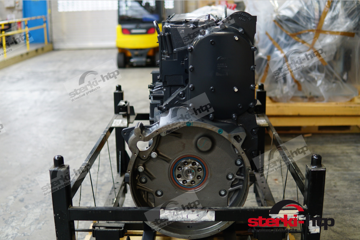 NEW HOLLAND F2CFE613C FPT NEW LONG BLOCK CNH Magnum 340 New Holland T8.360 - מנוע עבור מכונות אחרות: תמונה 5 NEW HOLLAND F2CFE613C FPT NEW LONG BLOCK CNH Magnum 340 New Holland T8.360 - מנוע עבור מכונות אחרות: תמונה 5