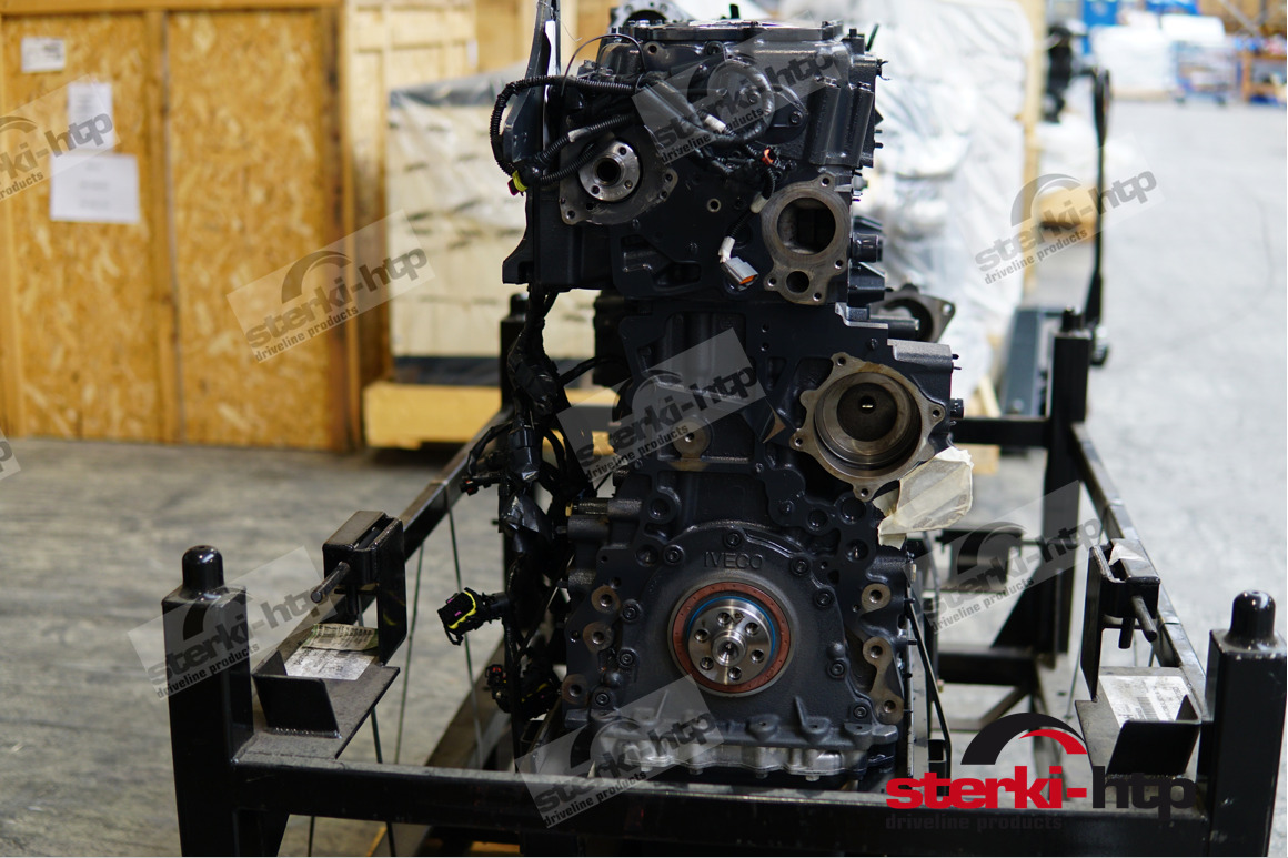 NEW HOLLAND F2CFE613C FPT NEW LONG BLOCK CNH Magnum 340 New Holland T8.360 - מנוע עבור מכונות אחרות: תמונה 3 NEW HOLLAND F2CFE613C FPT NEW LONG BLOCK CNH Magnum 340 New Holland T8.360 - מנוע עבור מכונות אחרות: תמונה 3