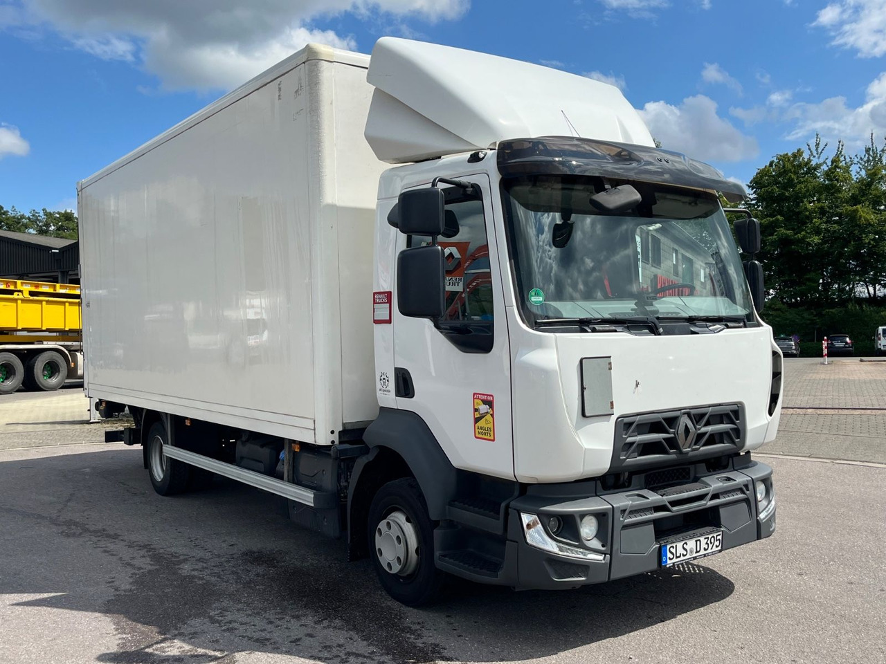 Renault D7.5 210 Kofferaufbau mit LBW - כלי רכב מסחרי עם תיבה: תמונה 3 Renault D7.5 210 Kofferaufbau mit LBW - כלי רכב מסחרי עם תיבה: תמונה 3