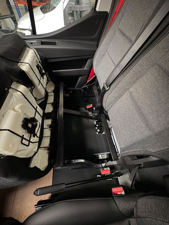 חָדָשׁ מיניבוס, כלי רכב מסחרי לנוסעים Renault Trafic Kombi L2H1 9-Sitzer: תמונה 12