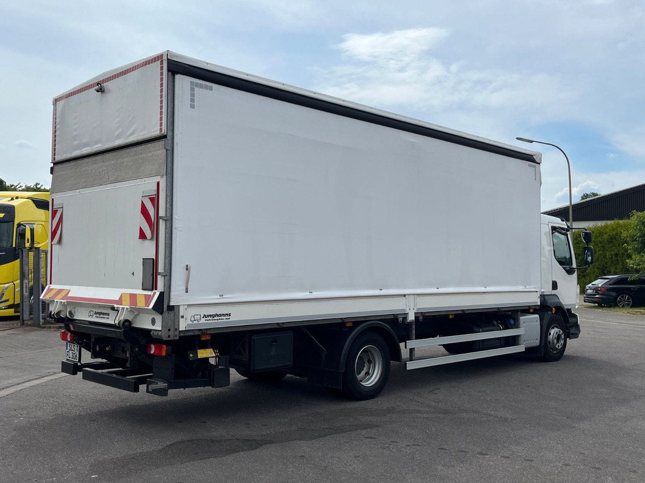 Volvo FL 14.245 Junghanns Schiebeplane LBW - משאית וילונות צד: תמונה 5 Volvo FL 14.245 Junghanns Schiebeplane LBW - משאית וילונות צד: תמונה 5