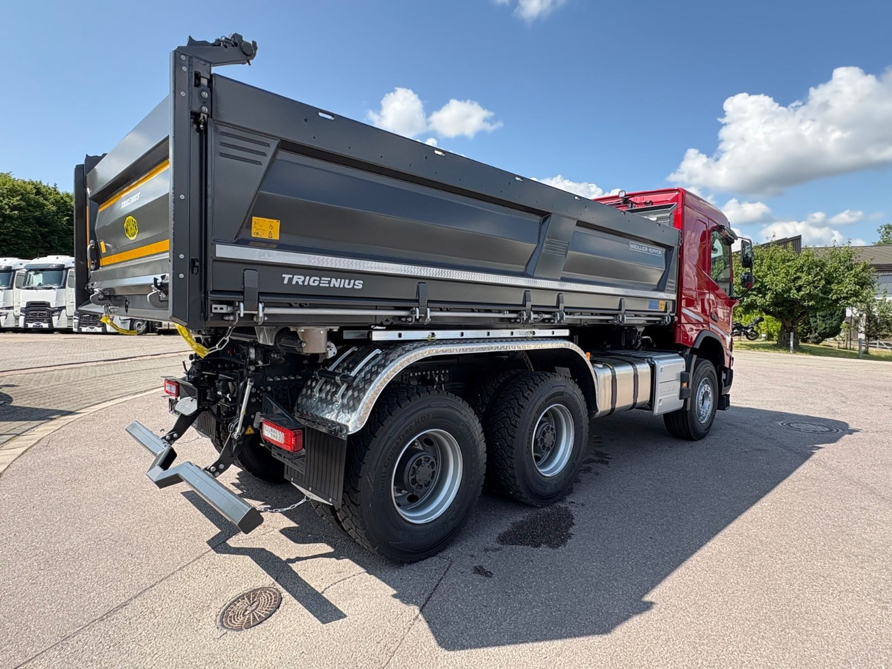 Volvo FMX 500 6x4 BB Retarder Meiller Trigenius D316 - מזהיר: תמונה 5 Volvo FMX 500 6x4 BB Retarder Meiller Trigenius D316 - מזהיר: תמונה 5