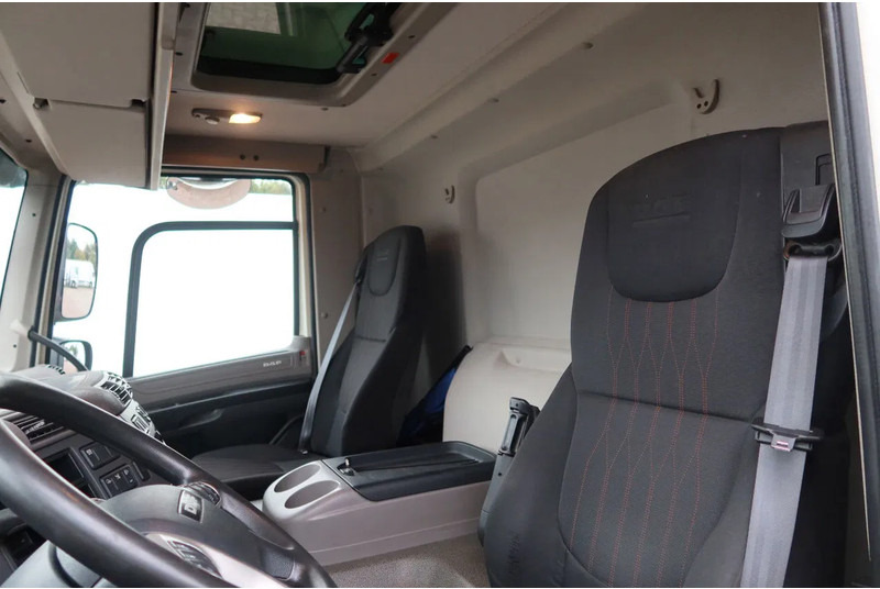 DAF CF 290 Bakwagen+Klep Dhollandia 1500 kg - משאית תיבה: תמונה 5 DAF CF 290 Bakwagen+Klep Dhollandia 1500 kg - משאית תיבה: תמונה 5