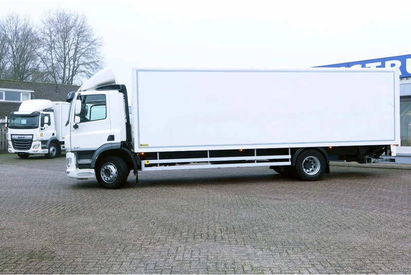 DAF CF 290 FA Bak+ klep Dhollandia 2000 kg - משאית תיבה: תמונה 2 DAF CF 290 FA Bak+ klep Dhollandia 2000 kg - משאית תיבה: תמונה 2