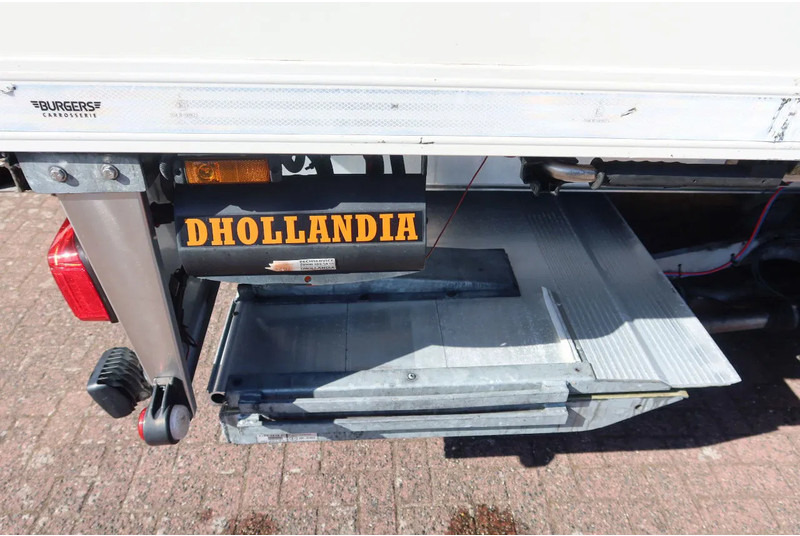DAF CF 300 Koel/Vries Carrier iceland + Dhollandia 2500KG klep trenn wand - משאית קירור: תמונה 4 DAF CF 300 Koel/Vries Carrier iceland + Dhollandia 2500KG klep trenn wand - משאית קירור: תמונה 4