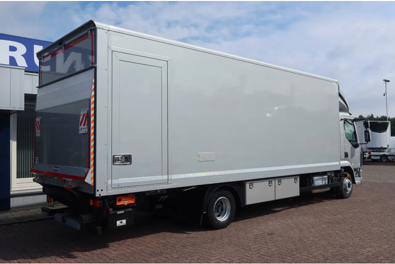 DAF LF 210 FA Zilver metallic bak + klep Dhollandia 1500 kg + rol stops, Comfort cabine. - משאית תיבה: תמונה 3 DAF LF 210 FA Zilver metallic bak + klep Dhollandia 1500 kg + rol stops, Comfort cabine. - משאית תיבה: תמונה 3