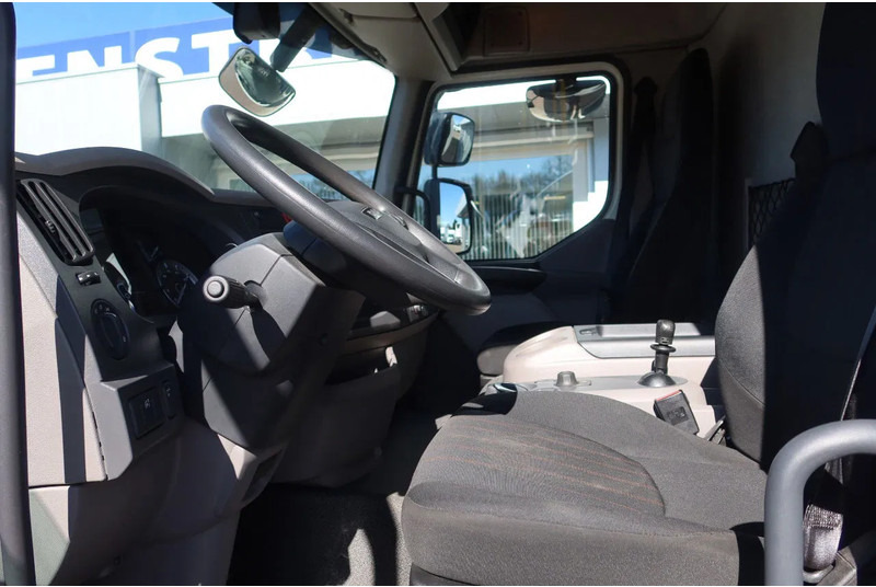 DAF LF 45 Gesloten bak + Dhollandia klep 1500 kg 4x2 - משאית תיבה: תמונה 5 DAF LF 45 Gesloten bak + Dhollandia klep 1500 kg 4x2 - משאית תיבה: תמונה 5