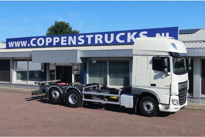 DAF XF 106.450 Wissellaadbaksysteem / Chassis - מוביל מכולות/ משאית החלפת גוף: תמונה 2 DAF XF 106.450 Wissellaadbaksysteem / Chassis - מוביל מכולות/ משאית החלפת גוף: תמונה 2