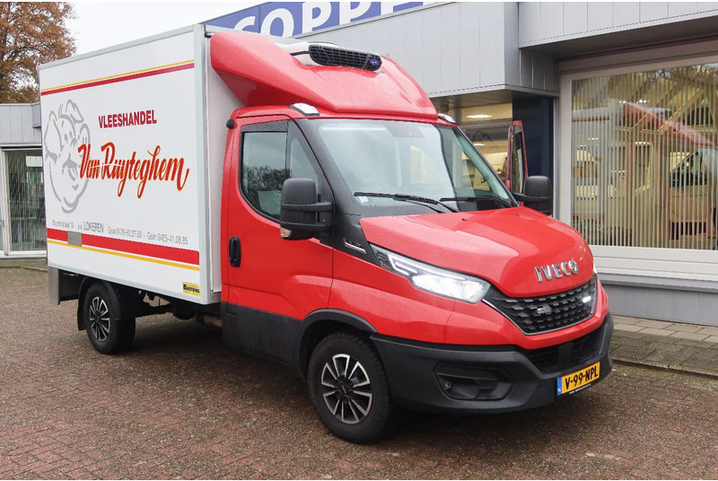 Iveco 35S 180 35 S 180 Hi-Matic - כלי רכב מסחרי לקירור: תמונה 2 Iveco 35S 180 35 S 180 Hi-Matic - כלי רכב מסחרי לקירור: תמונה 2