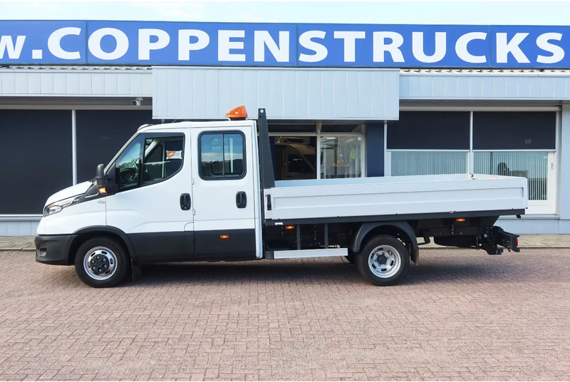 Iveco Daily 35C16 HI Matic Dubbele cabine open 7 persoons uitvoering. Dubbel lucht achter as. 3.0 L motor - כלי רכב מסחרי במיטה שטוחה, כלי רכב מסחרי קומבי: תמונה 3 Iveco Daily 35C16 HI Matic Dubbele cabine open 7 persoons uitvoering. Dubbel lucht achter as. 3.0 L motor - כלי רכב מסחרי במיטה שטוחה, כלי רכב מסחרי קומבי: תמונה 3
