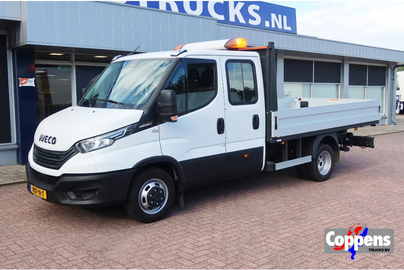 Iveco Daily 35C16 HI Matic Dubbele cabine open 7 persoons uitvoering. Dubbel lucht achter as. 3.0 L motor - כלי רכב מסחרי במיטה שטוחה, כלי רכב מסחרי קומבי: תמונה 1 Iveco Daily 35C16 HI Matic Dubbele cabine open 7 persoons uitvoering. Dubbel lucht achter as. 3.0 L motor - כלי רכב מסחרי במיטה שטוחה, כלי רכב מסחרי קומבי: תמונה 1