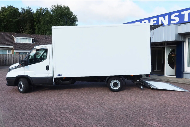 Iveco Daily 35S16 Bakwagen + Laadklep 750kg - כלי רכב מסחרי עם תיבה: תמונה 2 Iveco Daily 35S16 Bakwagen + Laadklep 750kg - כלי רכב מסחרי עם תיבה: תמונה 2