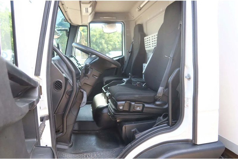 Iveco EuroCargo 120 El 210L Carrier Supra 850 MT Koel/Vries+Klep Bitemp met verplaatsbare wand - משאית קירור: תמונה 5 Iveco EuroCargo 120 El 210L Carrier Supra 850 MT Koel/Vries+Klep Bitemp met verplaatsbare wand - משאית קירור: תמונה 5