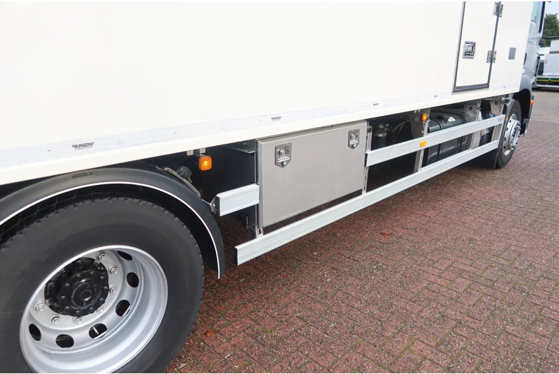 משאית קירור MAN TGM 18.290 Full AIR Thermoking T 1200R Koel/Vries Bi-Temp + Dollandia klep 2500 KG+ extra accu set: תמונה 17 משאית קירור MAN TGM 18.290 Full AIR Thermoking T 1200R Koel/Vries Bi-Temp + Dollandia klep 2500 KG+ extra accu set: תמונה 17