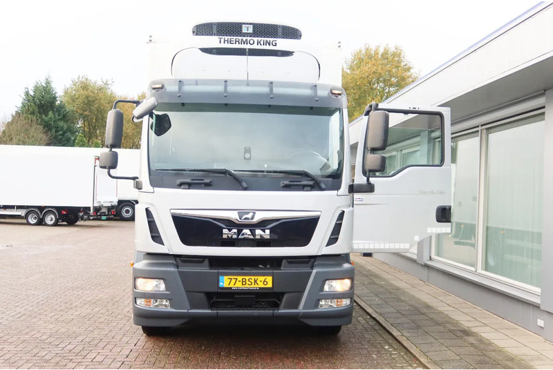 משאית קירור MAN TGM 18.290 Full AIR Thermoking T 1200R Koel/Vries Bi-Temp + Dollandia klep 2500 KG+ extra accu set: תמונה 8 משאית קירור MAN TGM 18.290 Full AIR Thermoking T 1200R Koel/Vries Bi-Temp + Dollandia klep 2500 KG+ extra accu set: תמונה 8