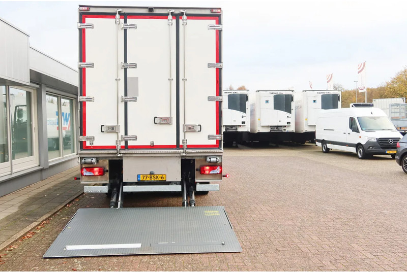 משאית קירור MAN TGM 18.290 Full AIR Thermoking T 1200R Koel/Vries Bi-Temp + Dollandia klep 2500 KG+ extra accu set: תמונה 14 משאית קירור MAN TGM 18.290 Full AIR Thermoking T 1200R Koel/Vries Bi-Temp + Dollandia klep 2500 KG+ extra accu set: תמונה 14