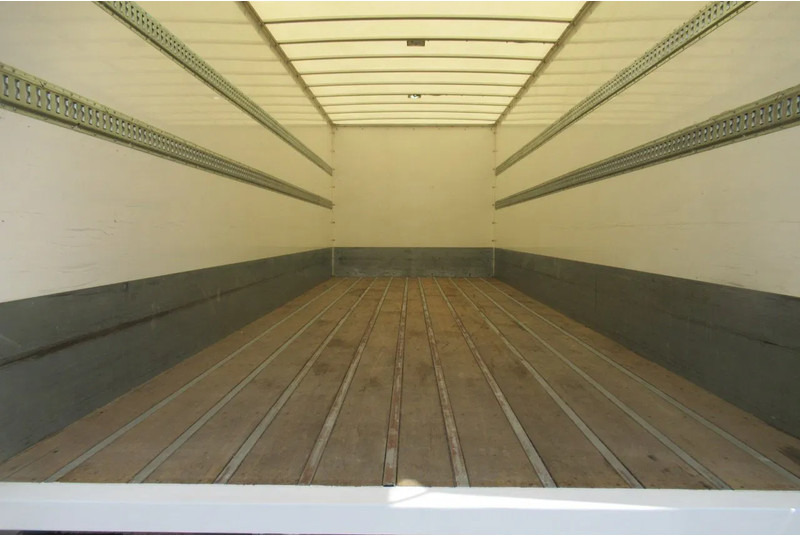 Mercedes-Benz Actros 1832 1832 LL 4x2 - משאית תיבה: תמונה 4 Mercedes-Benz Actros 1832 1832 LL 4x2 - משאית תיבה: תמונה 4