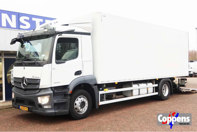 Mercedes-Benz Actros 1840 L Bakwagen + Bar klep 2000 KG + Geïsoleerde bak - משאית תיבה: תמונה 1 Mercedes-Benz Actros 1840 L Bakwagen + Bar klep 2000 KG + Geïsoleerde bak - משאית תיבה: תמונה 1